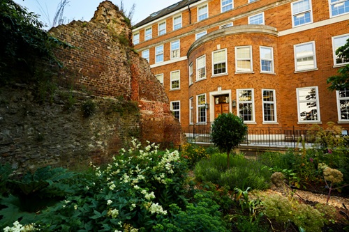 Barber‑Surgeons’ Hall - Best Venues London - Photo by: barber surgeons hall