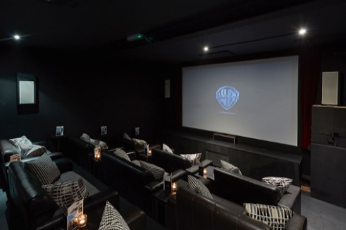 The Exhibit Bar & Restaurant - Screening Room