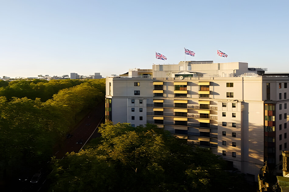 5 Star Hotel - Dorchester Hotel London - Bet Venues London