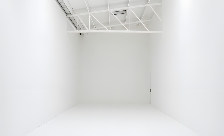 Rida - Blank Canvas Studio Venue in Central London - Best Venues London