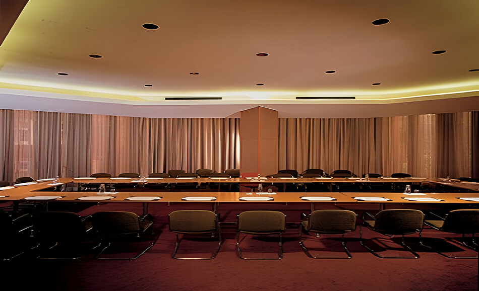 Committee Room For Hire