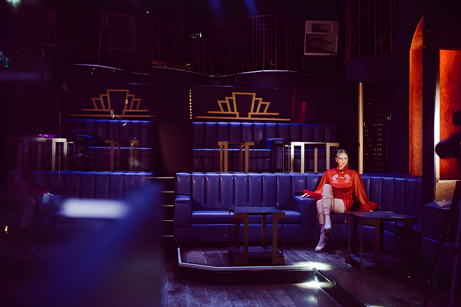 Showclub in London - The London Reign - Best Venues London