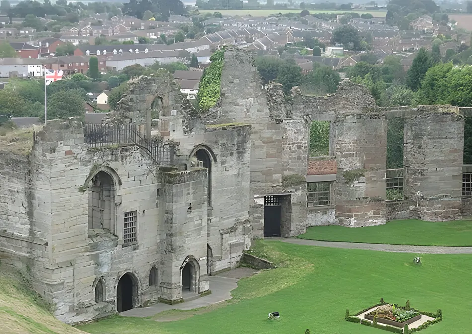 Tutbury Castle 1 TCS
