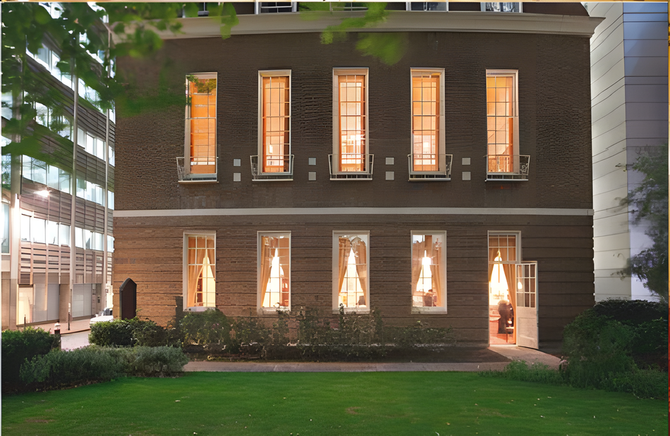 Book Pewterers’ Hall in Central London - Best Venues London